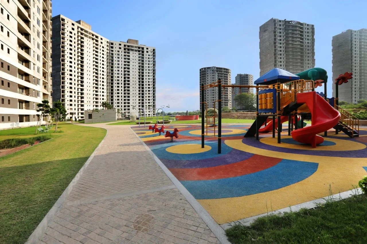 Vamana Riseonic | 4+1 BHK Flats with Puja room 3729 sq. ft. | Property in New Chandigarh (Punjab) (Clone)